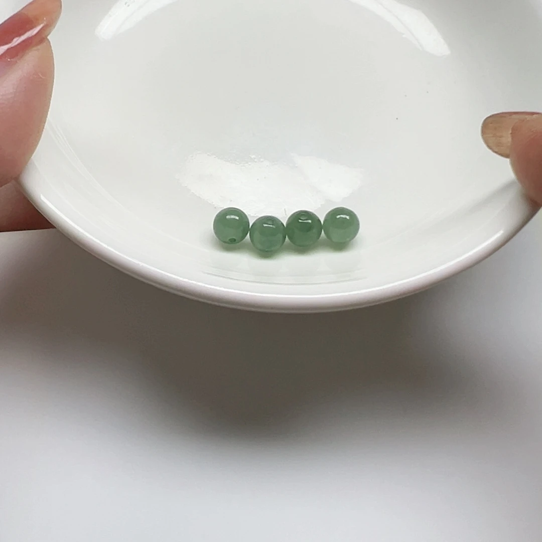 翡翠散珠?***园纯天然缅甸翡翠A货卡6，4颗