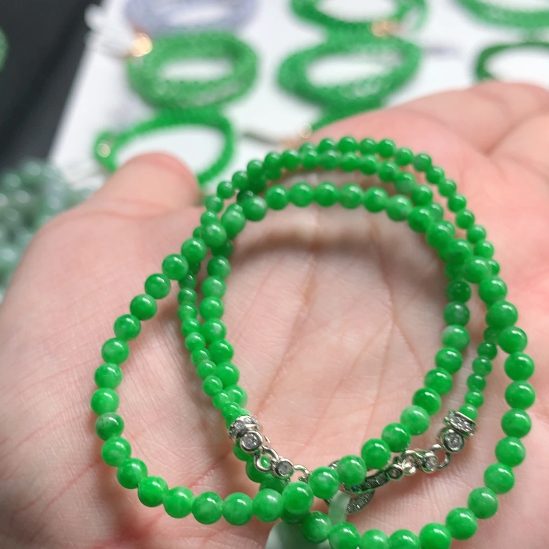 翡翠未镶嵌手链翡翠