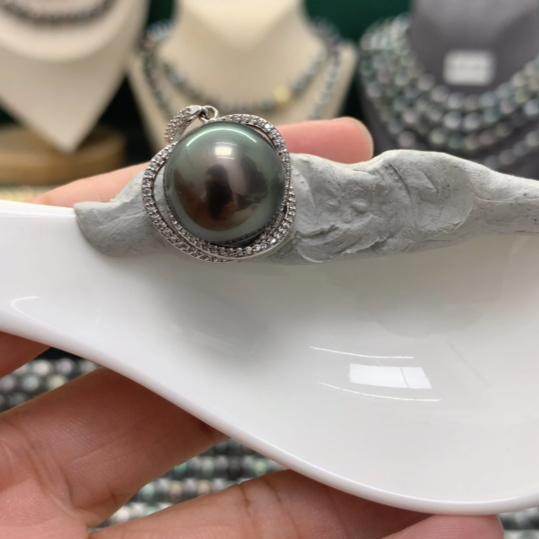 银S925镶嵌颈饰海水珍珠清**风