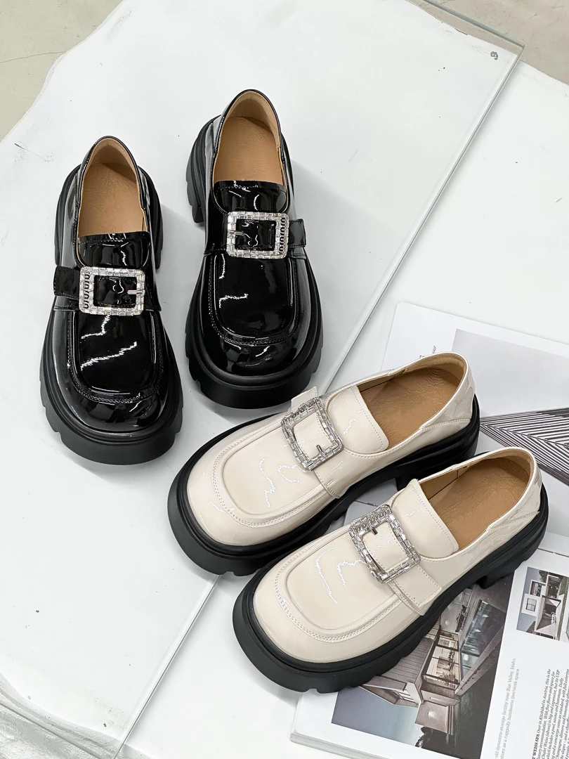 50-5【梦屿花田】达思图松糕魔术贴乐福鞋2025春季皮带扣小皮鞋