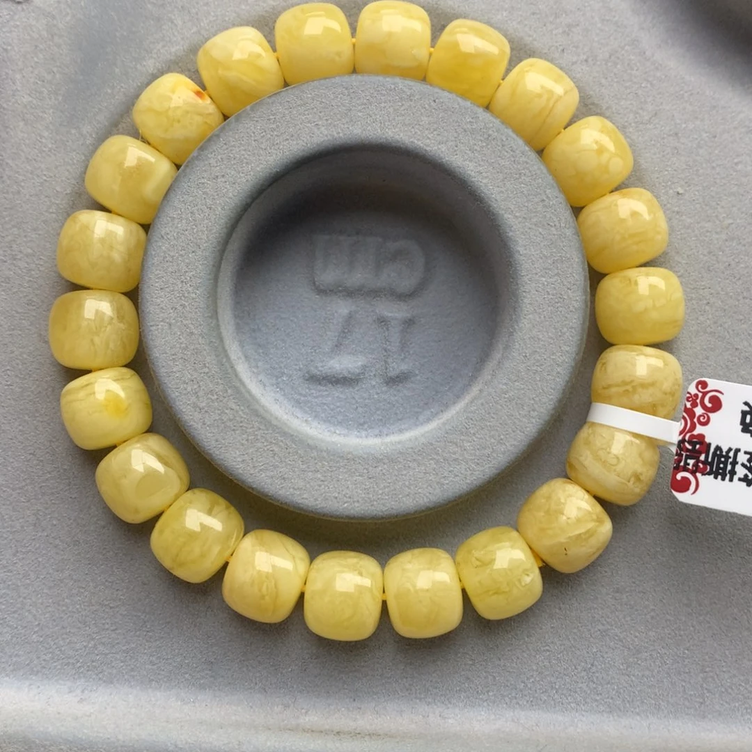 蜜蜡珠宝奇石未镶嵌18