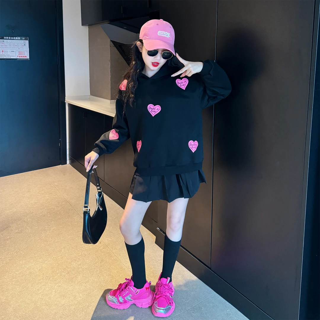 女童套装2025新款女孩春秋洋气时髦黑色卫衣儿童网红百褶裙两件套