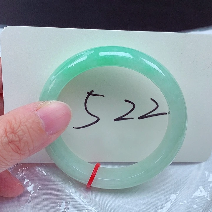 翡翠未镶嵌手镯翡翠