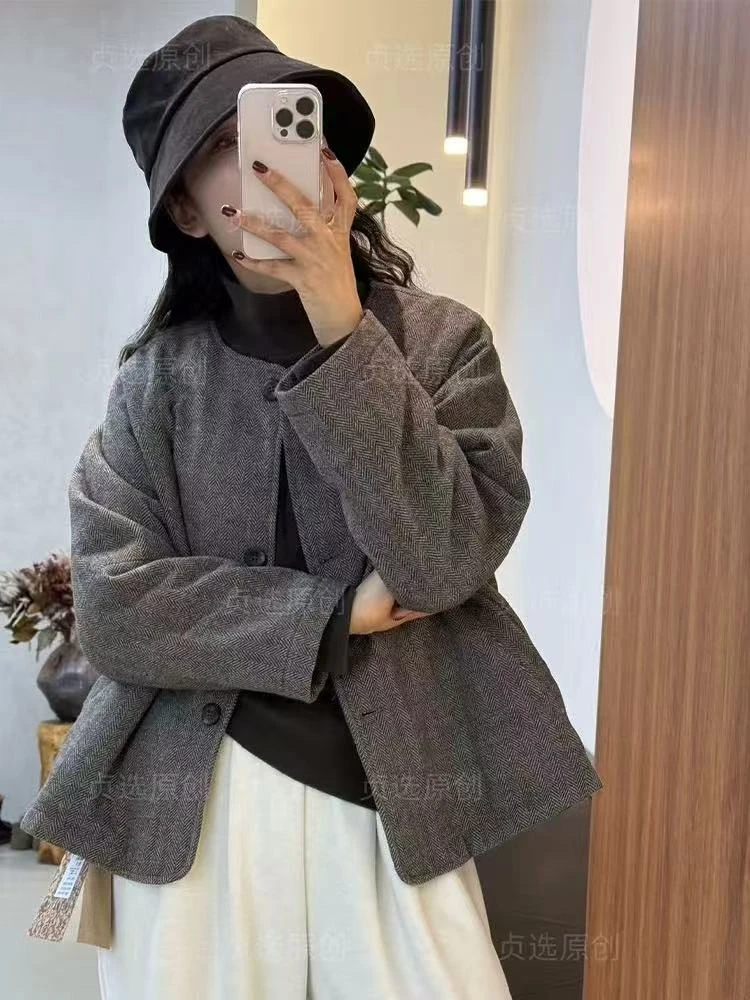 文艺复古长袖圆领棉衣外套女2025冬季宽松休闲气质三粒扣棉服上衣