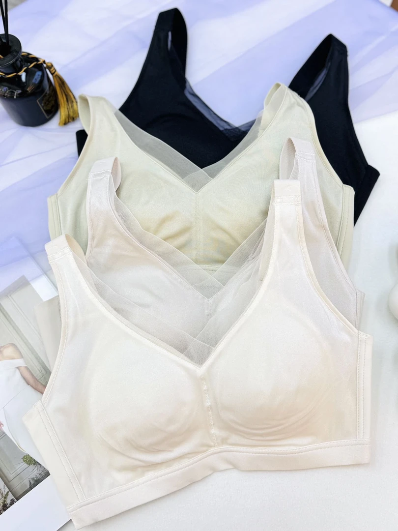 美丽姐大胸珠光蚕丝文胸201