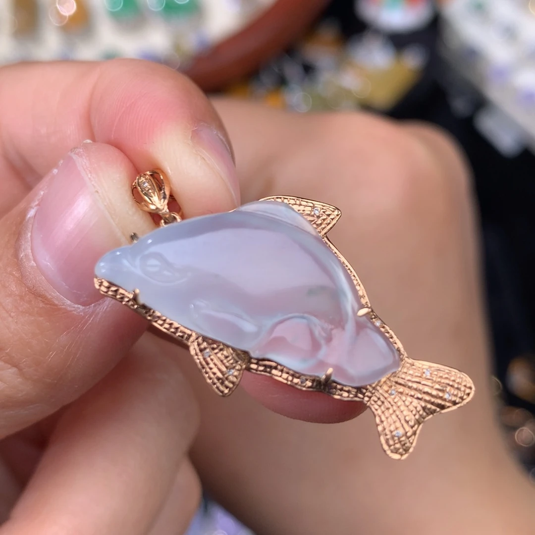 翡翠吊坠(不含链)18K金镶嵌