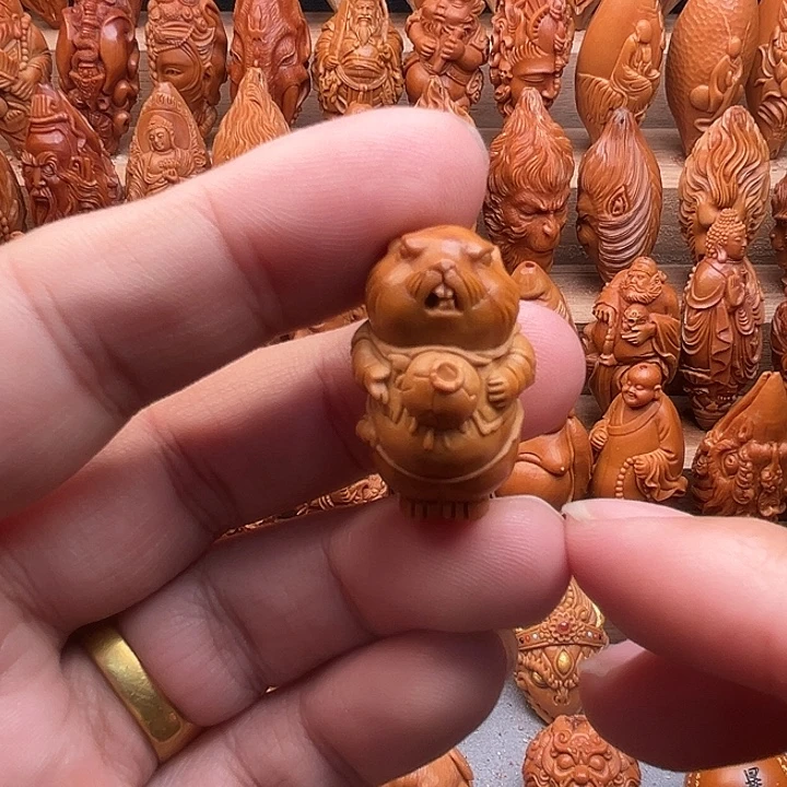 橄榄核吊坠18尺寸的