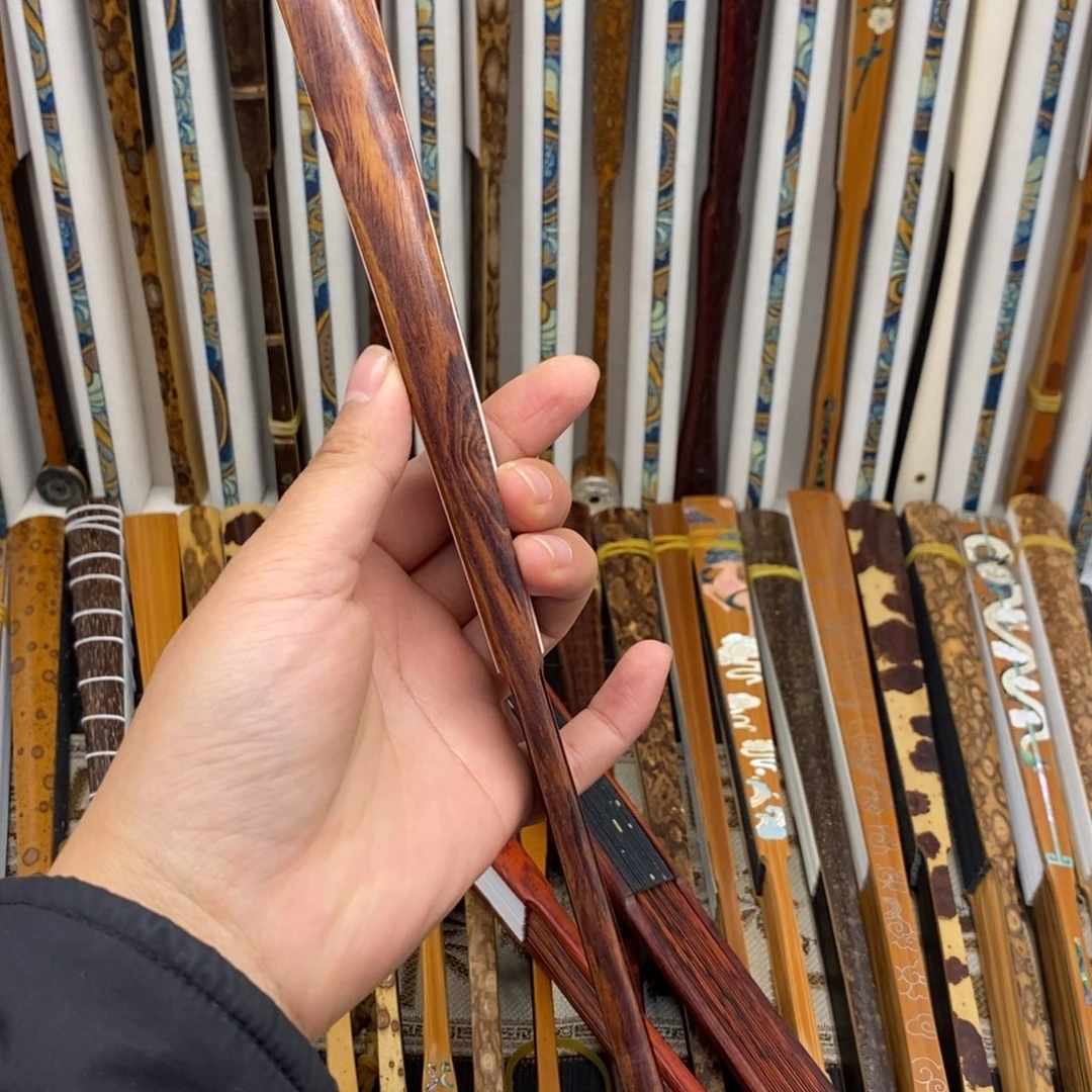 扇子维****装旅客哦路路了哦路路了努力