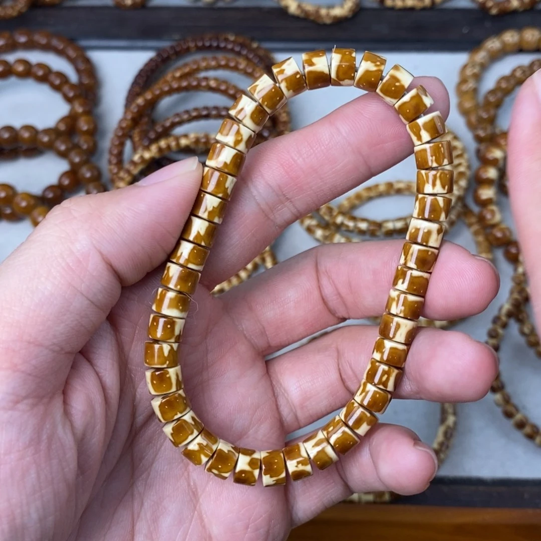 手串紫金鼠平****活花皮三花纯肉药片直切7