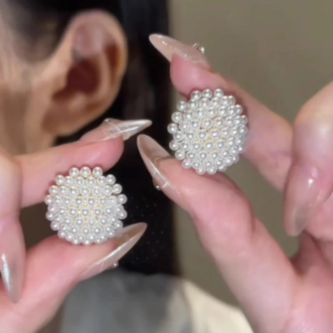 老凤祥足银气质耳坠小众花球圆形耳饰2025年新款爆珍珠高级感耳环