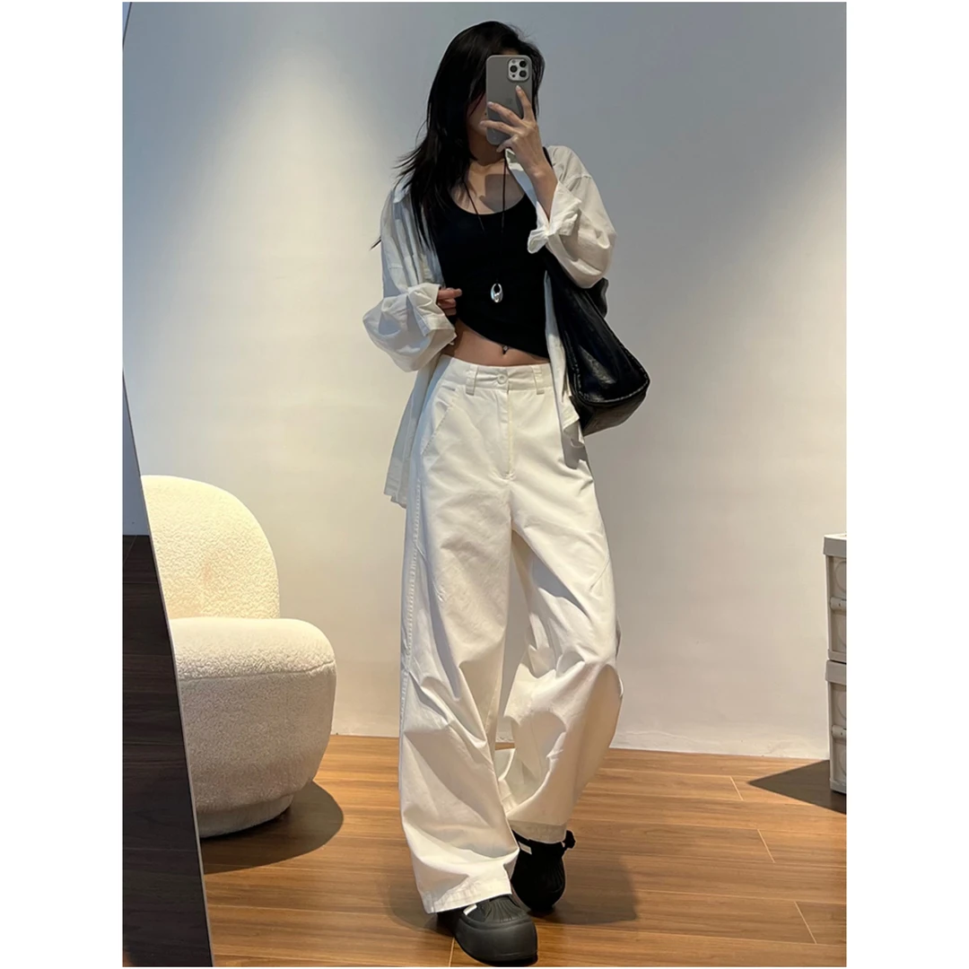 2025秋季新款白色工装阔腿裤纽扣高腰设计感百搭休闲宽松直筒裤女