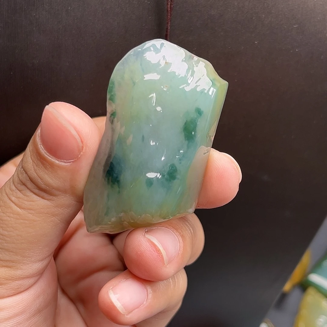 皮***)定制翡翠未镶嵌翡翠