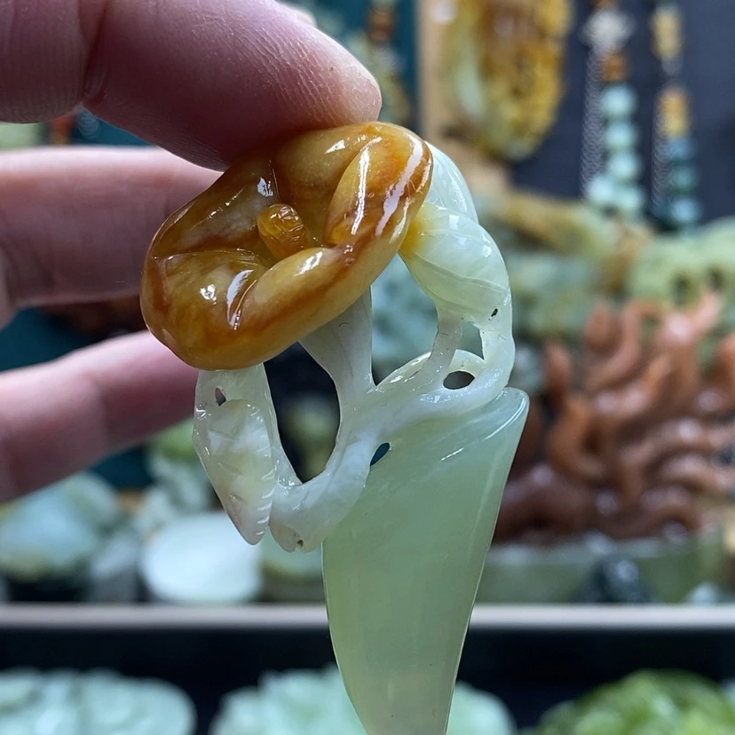 【闪购商品】未镶嵌岫玉吊坠