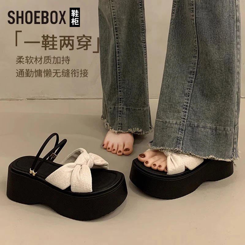 达芙妮集团旗下两穿厚底一字拖女夏外穿2025新款增高时尚配裙凉拖