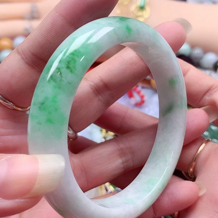 未镶嵌手镯翡翠翡翠