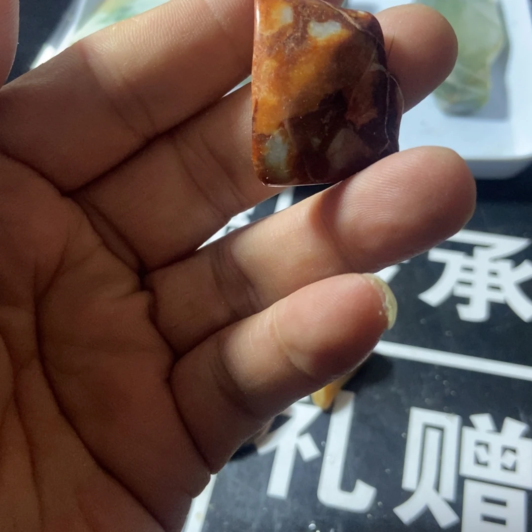 定制翡翠未镶嵌翡翠定制