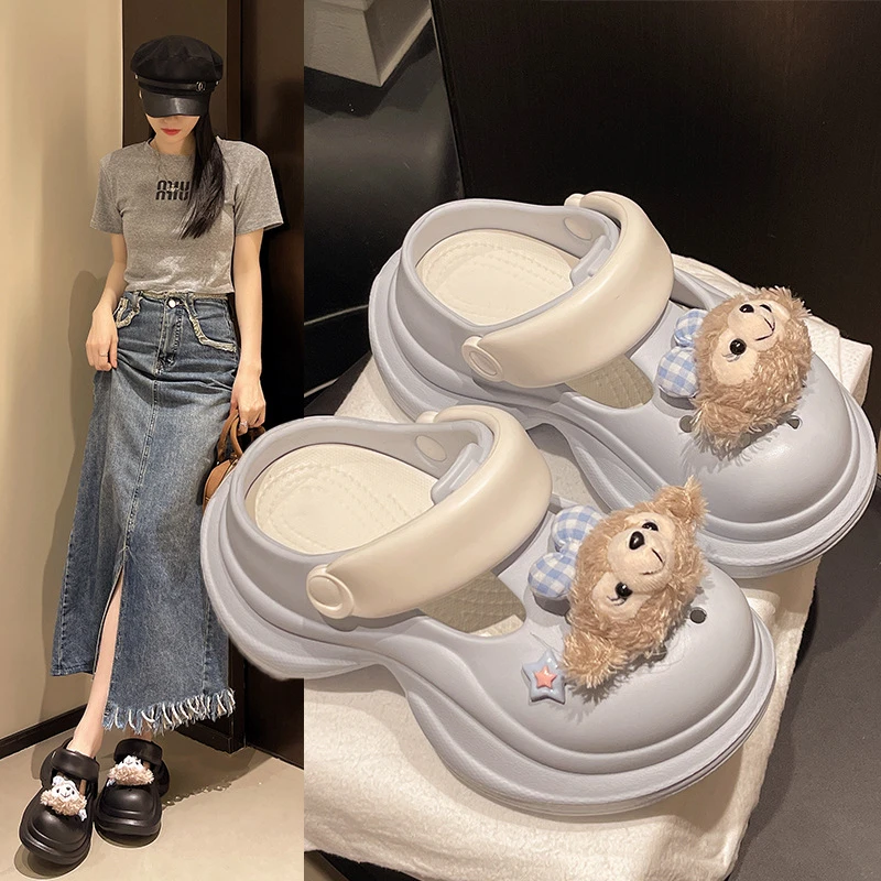 2025新款可爱雪莉玫少女心外穿防滑厚底洞洞鞋室内玛丽珍凉拖鞋女