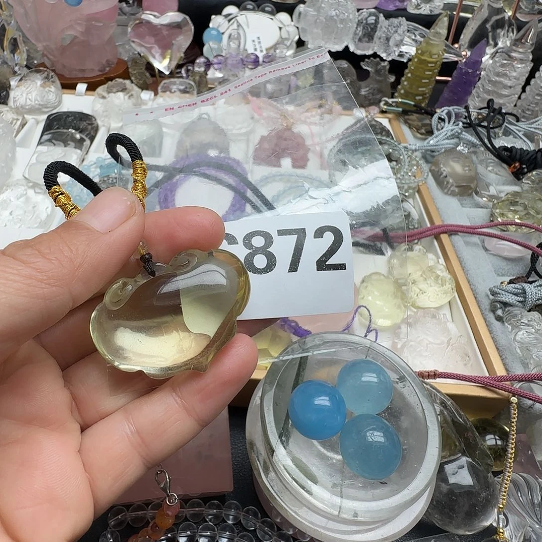 水晶吊坠未镶嵌小**?水晶872