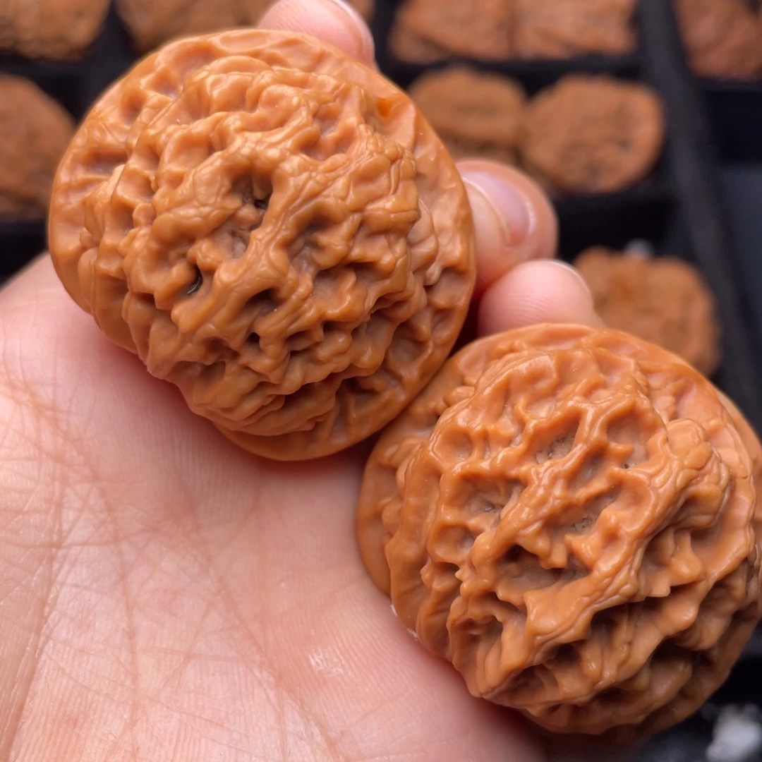 把件文玩核桃秦岭山脉文玩核桃