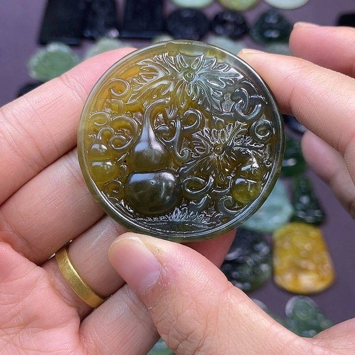 蛇纹石玉未镶嵌手链