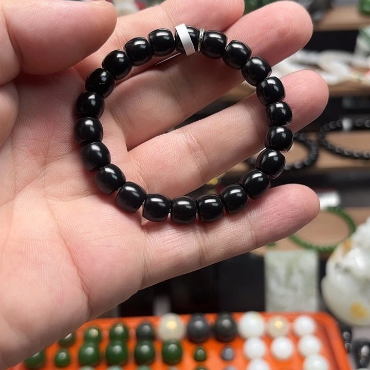 未镶嵌手链和田玉