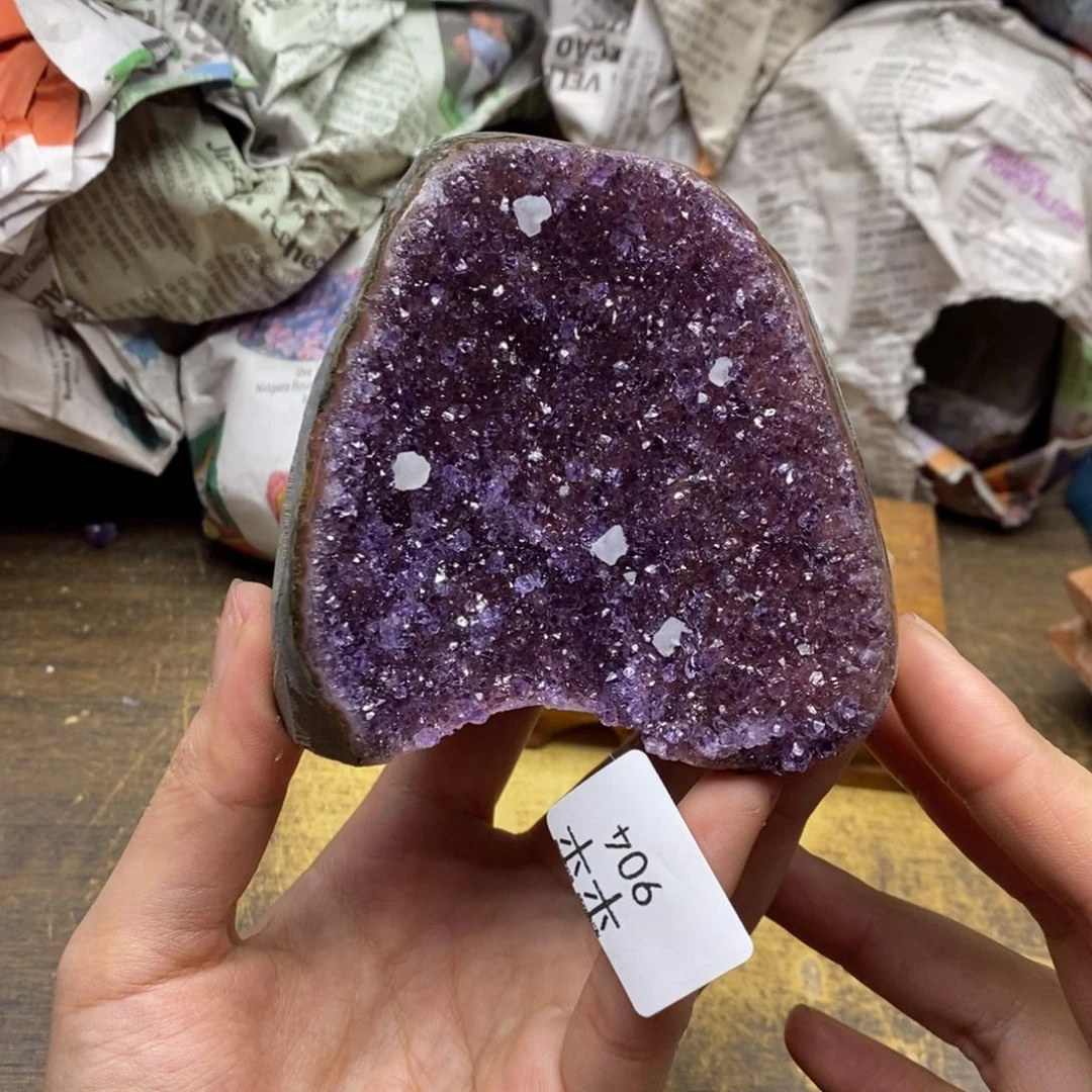 紫晶乌拉圭未镶嵌