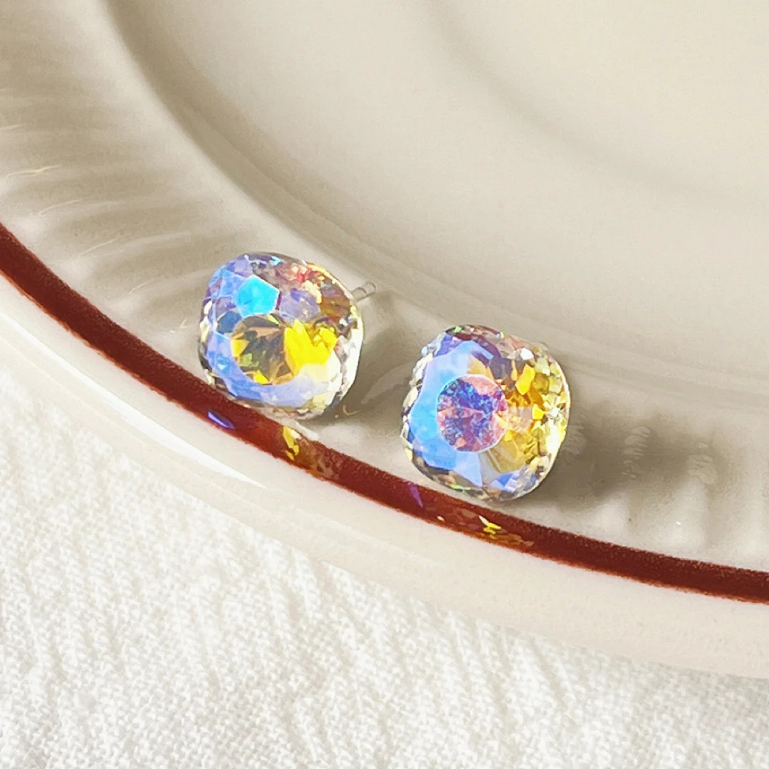 铜合金锆石耳饰 爆闪千禧玫瑰切耳钉个性锆石精致养耳洞华子耳钉