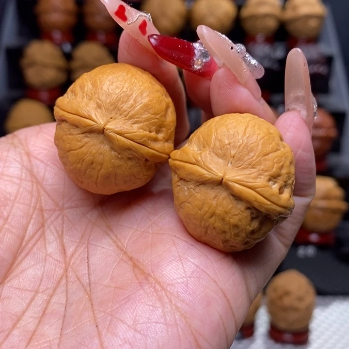 文玩核桃把件龙珠46号