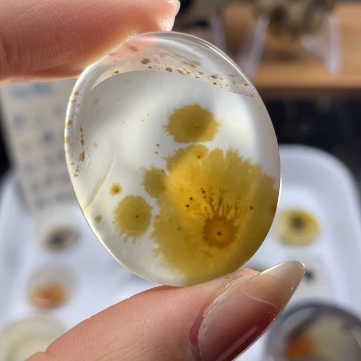 玛瑙/玉髓未镶嵌牌子