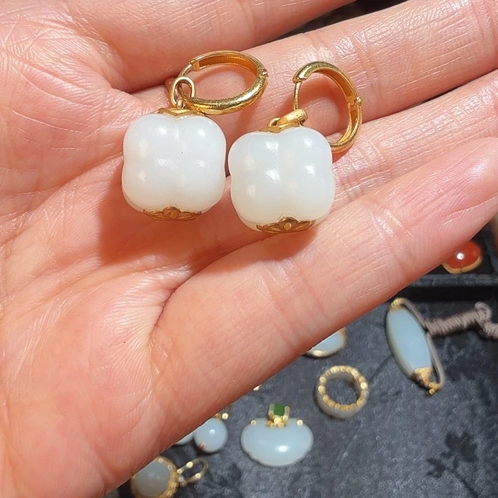 和田玉（白玉）18K金镶嵌耳饰俄料 羊脂白玉