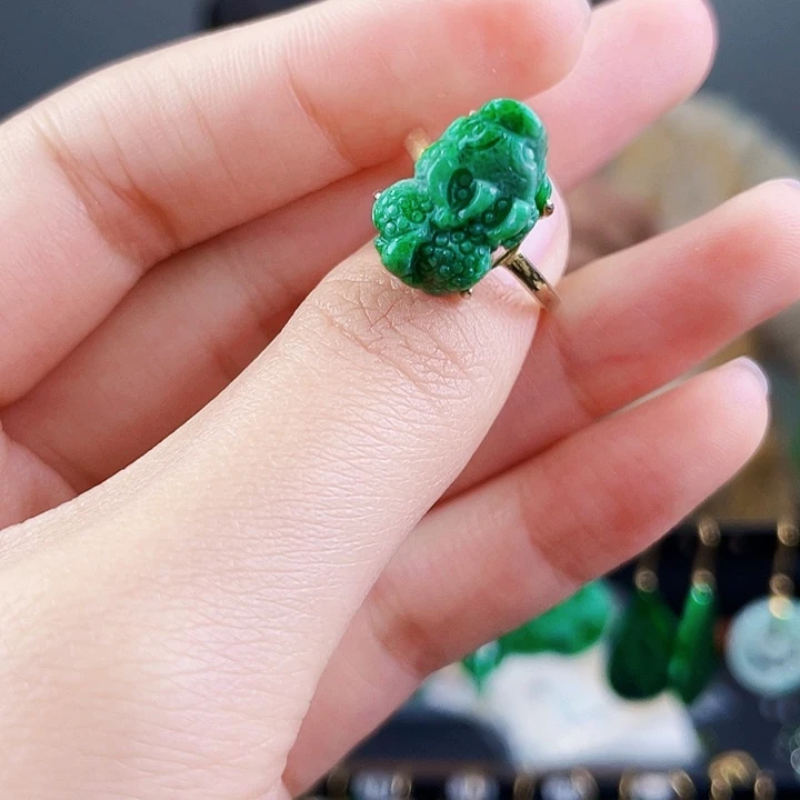翡翠戒指银S925镶嵌饰品