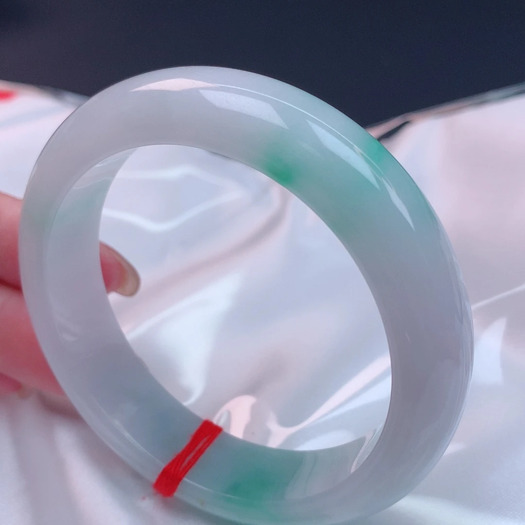 【闪购商品】未镶嵌手镯翡翠55+