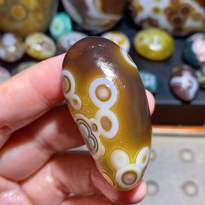 未镶嵌玛瑙/玉髓珠宝半成品10