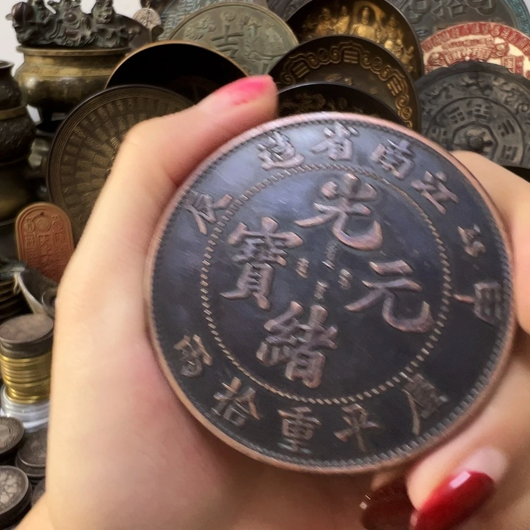 金属复古风格摆件