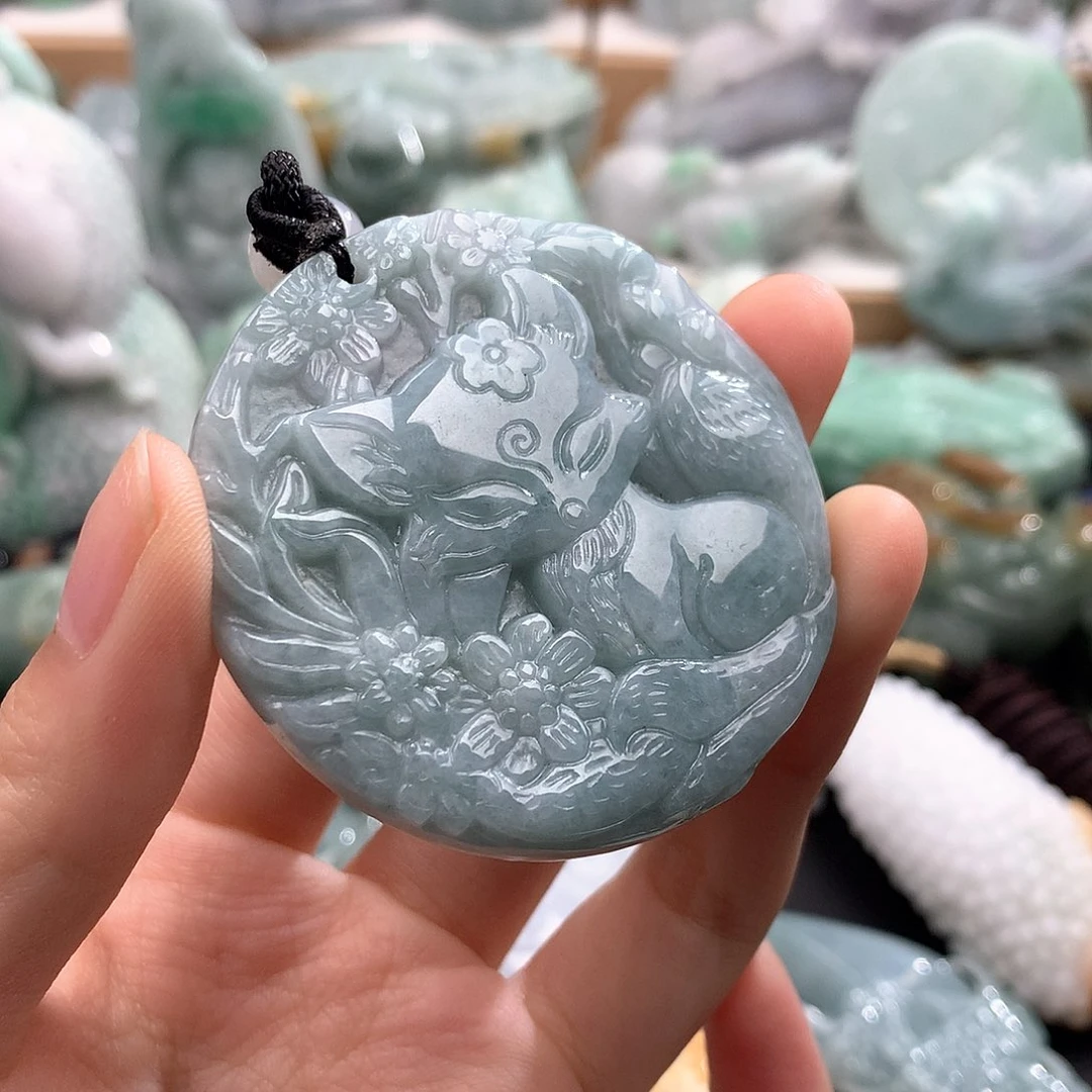 吊坠(不含链)未镶嵌翡翠