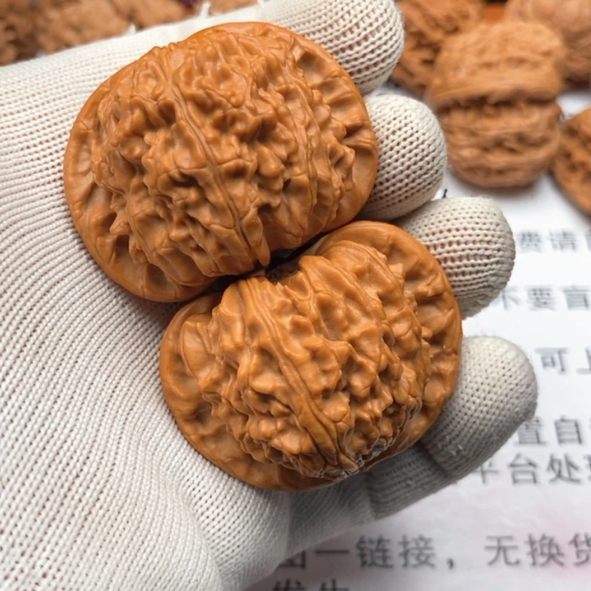 【闪购商品】把件文玩核桃37白狮子