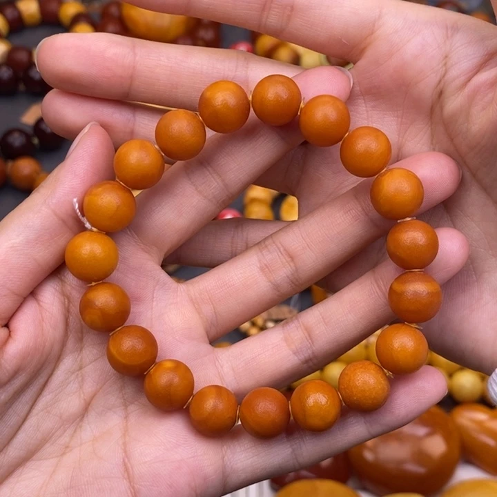 琥珀未镶嵌裸石蜜蜡M