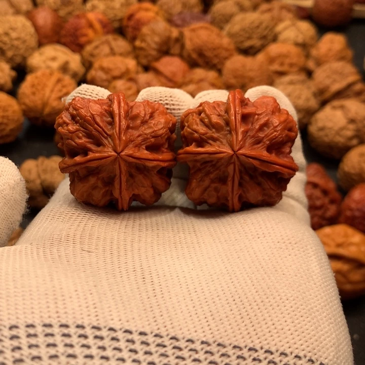 文玩核桃吊坠13…………