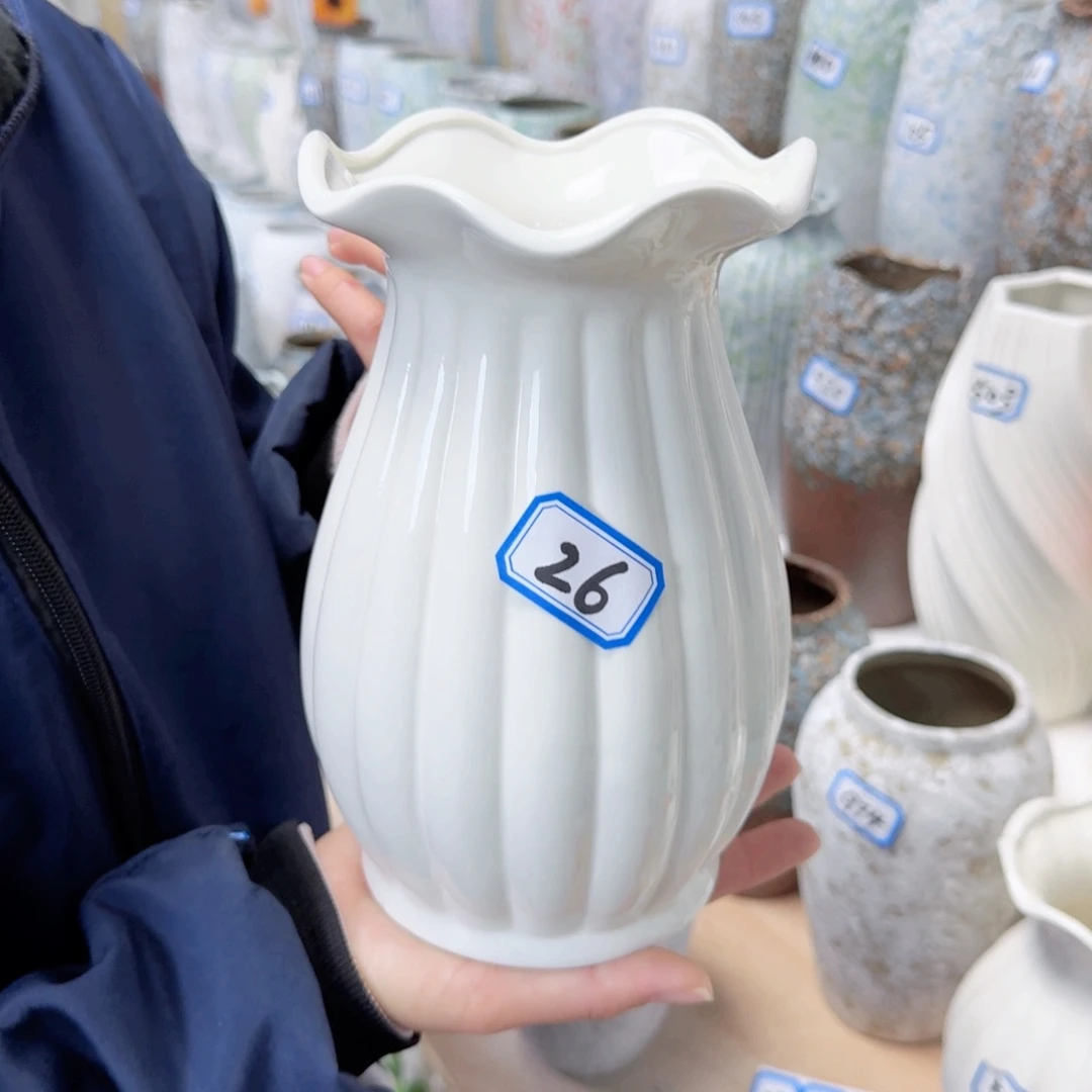 26号陶瓷高20厘米一个
