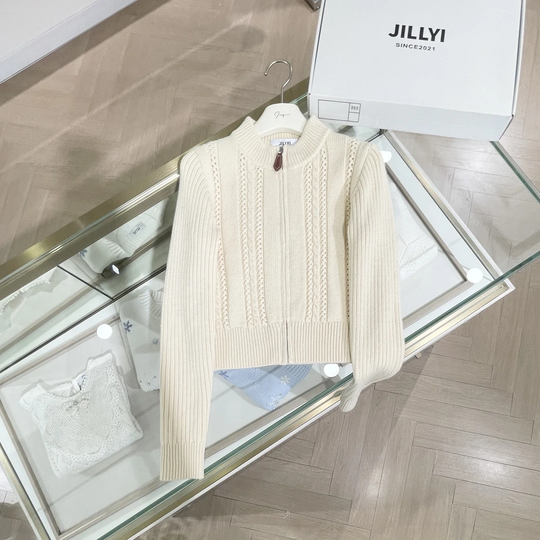 jillyi【浅色麦浪】燕麦色半高领简约纯色休闲针织开衫秋季百搭