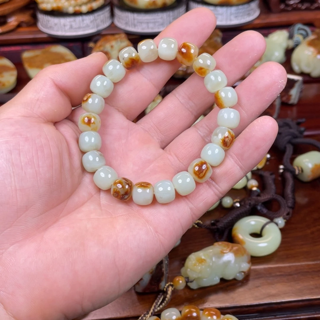 手链未镶嵌岫岩河磨玉（透闪石质玉）