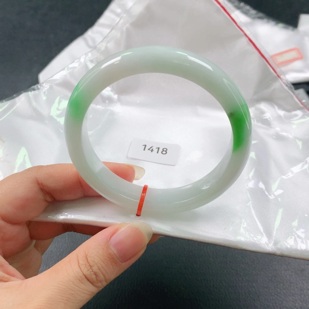 未镶嵌手镯翡翠03