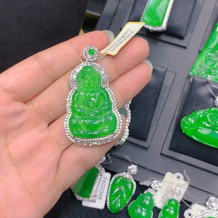 颈饰未镶嵌翡翠000082