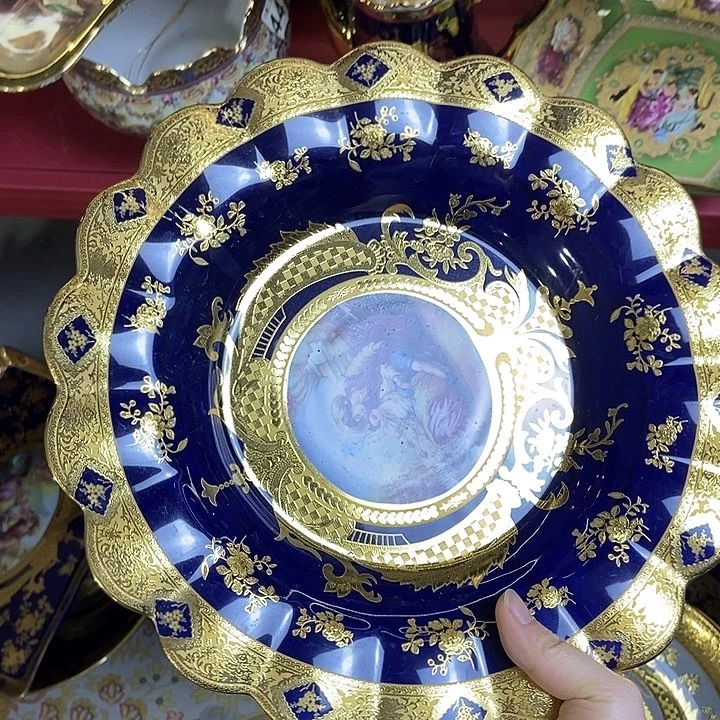 瓷片微瑕……………………………………