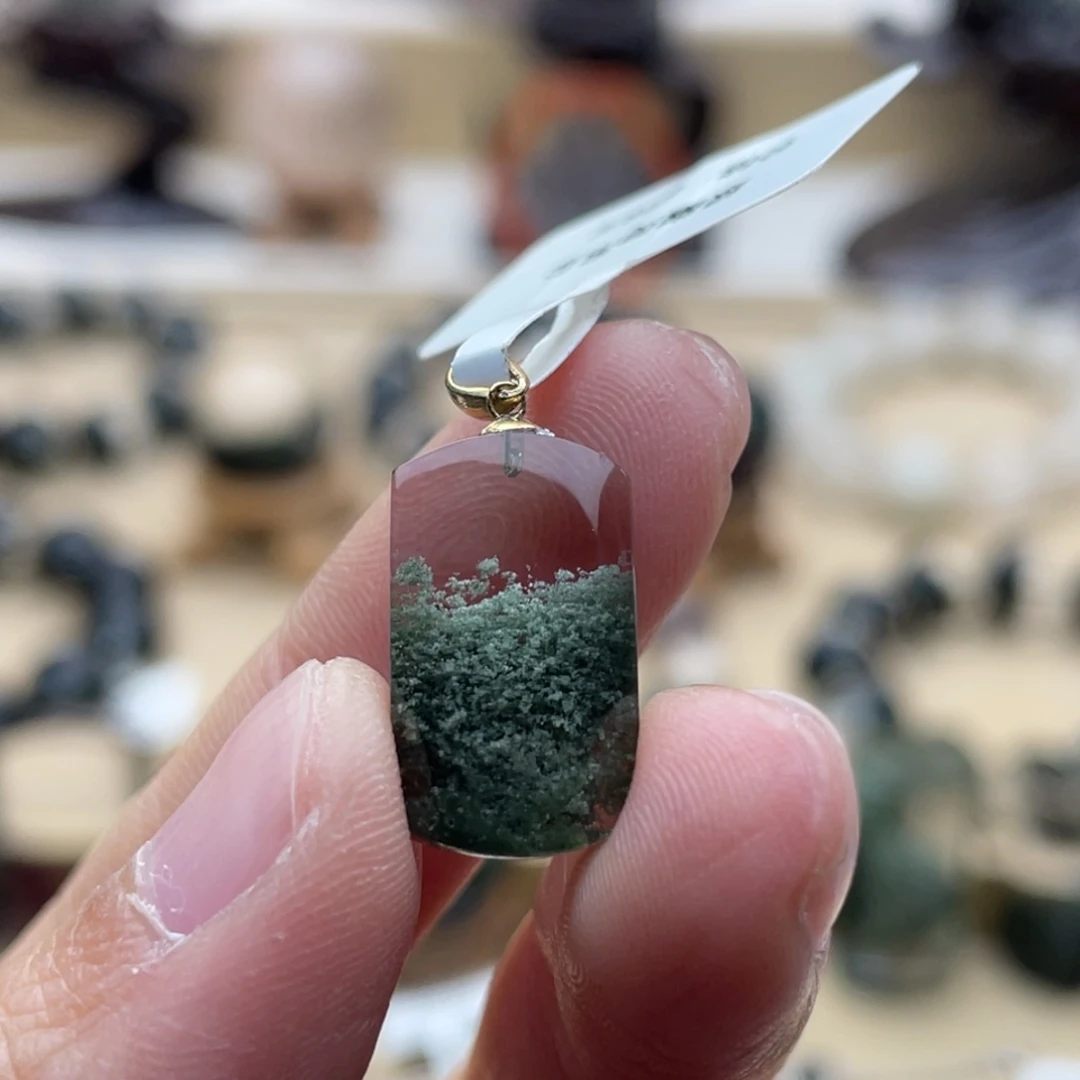 颈饰水晶18K金镶嵌绿幽灵吊坠