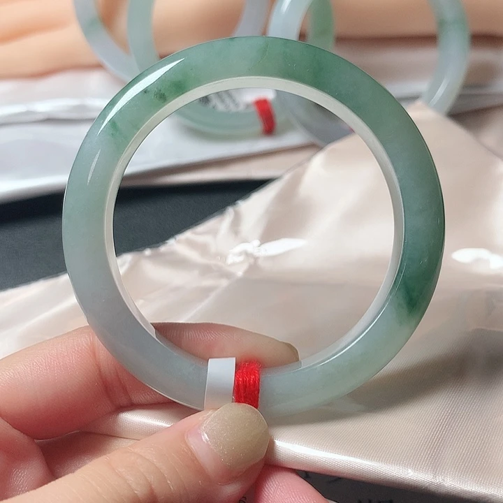 翡翠未镶嵌手镯b0707-12