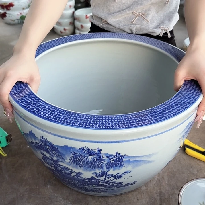 瓷片口径40厘米 高度25厘米