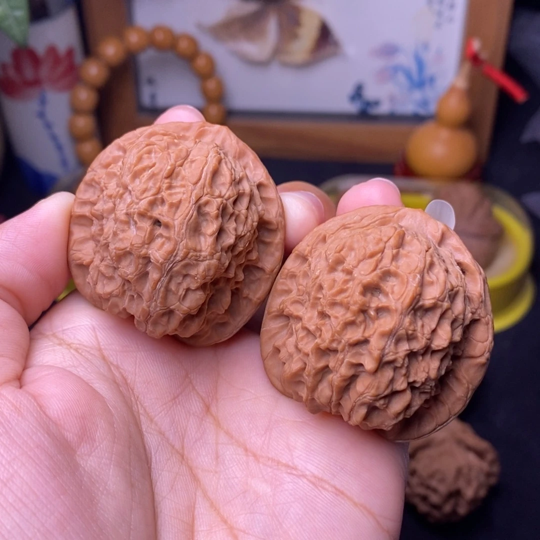 把件文玩核桃40血麒麟