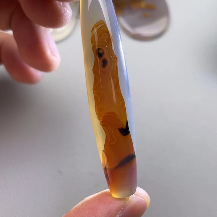玛瑙/玉髓颈饰未镶嵌危**爱