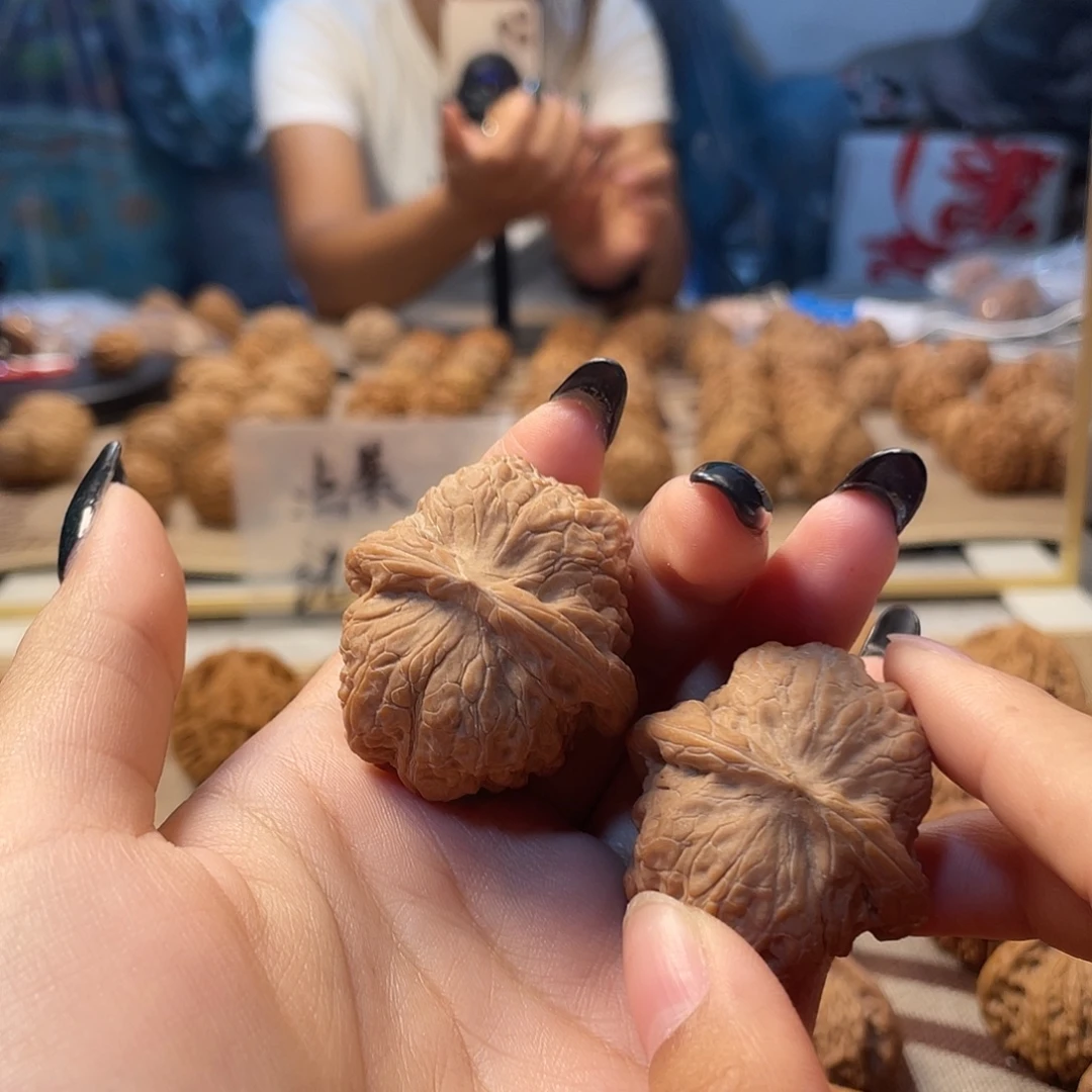 加***力吊坠文玩核桃血麒麟